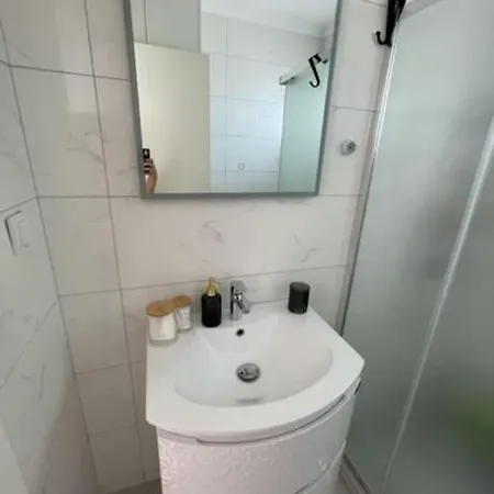 Modern Beachfront Mamizona *