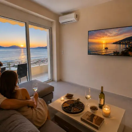 דירה Modern Beachfront Mamizona *