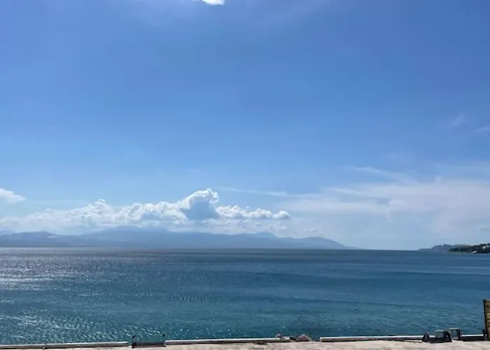 Modern Beachfront Mamizona